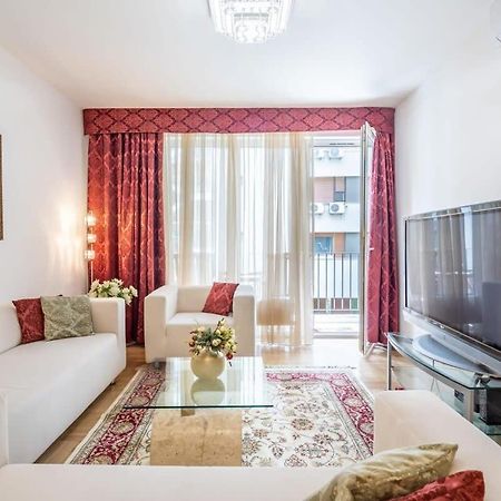 Homey Apartment With Ac And Balcony 부다페스트 외부 사진